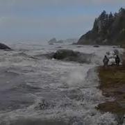 Chilling Footage Shows How Quickly Dangerous Rogue Waves Can Strike