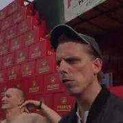 Hardcore Raver In Tears After Losing Epic Dancebattle