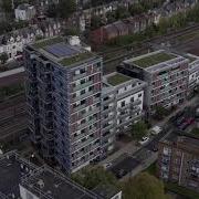 Dynamic Facade With DucoSlide Panels Eye Catcher Of Watling Place London