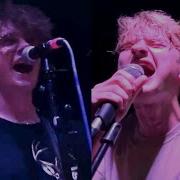 Tommy Performs With Lovejoy