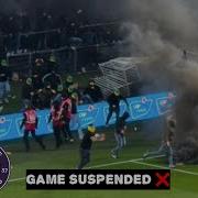 TOTAL CHAOS As Nantes Ultras Invade The Pitch During FC Nantes Vs Toulouse Game Suspended
