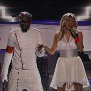 The Black Eyed Peas Just Can T Get Enough Live American Idol 2011