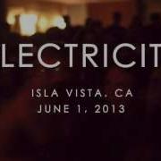 FMLYBND Electricity Live