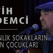 Fatih Erdemci Karanlık Sokakların Çirkin Çocukları Akustikkafası