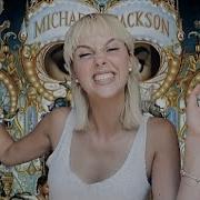 Michael Jackson Dangerous Live 1995 REACTION VIDEO Rebeka Luize Budlevska