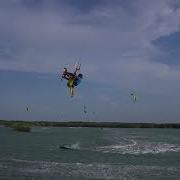 Kitesurfing Technique Board Swap Back Loop