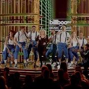 Kelly Clarkson Billboard Music Awards Medley Hits 2019