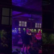 ESRA SEZER BÖYLE AYRILIK OLMAZ