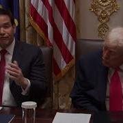 Заснул ли президент Трамп во время заседания кабинета министров