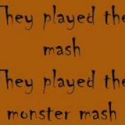 Monster Mash Bobby Pickett W Lyrics