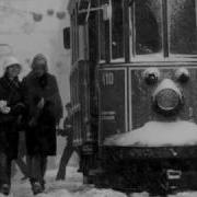 Her Yerde Kar Var Nilüfer Kırmızı Tramvay
