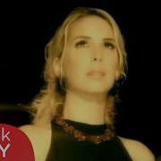 Tuğba Özerk Aklımda Sen Varsın Official Video