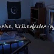 Motive Yüce Aşk Lyrics Video