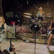 The Power Popaholic Interview Susanna Hoffs Of The Bangles