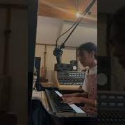 Olivia Dean The Hardest Part Acoustic