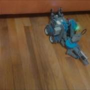 Vex IQ Color Recognition And Autonomous Behavior Clawbot Blue Balloon Destroyer
