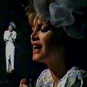 Ajda Pekkan Süperstar 83 Show Şan Tiyatrosu