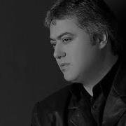 Cengiz Kurtoğlu Duvardaki Resim