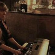 157 The Tiny Closer Session Acoustique