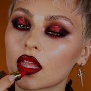 A Very Glam Goth Makeup Tutorial For Yousssss