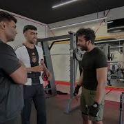 When Software Professionals Meet AI During Gym Recovery Sets