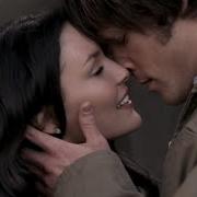 Supernatural Sam And Sarah Kiss S01e19