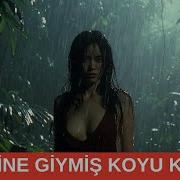 Üzerine Giymiş Koyu Kırmızı Duygusal Anadolu Türküsü Gönlüm Yaralı