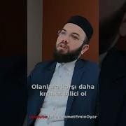 Sevdiğine Sevdiğini Göster Selim Uğur Shorts