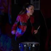 Domino Santantonio Plays Michael Jackson Thriller