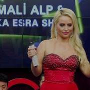 Harika Esra Vatan TV Ekranlarında Harika Yorumuyla Birileri Kandırmış