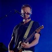 DEUS Roses L Olympia Paris 13 03 2026
