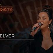 Ebru Elver Köz Masadayız