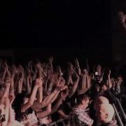 Bleeding Through Love Lost In A Hale Of Gunfire For Love And Failing Never Say Die Tour 2010