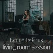 Melodic House Living Room Session With Live Vocals Lynnic ItsArius