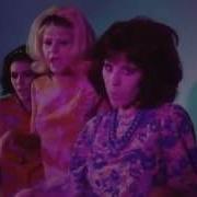 Tracey Ullman Breakaway