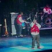 Sean Kingston Singing Face Drop At Montreal Justin Bieber Concert 11 22 10 2
