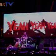 Yeah Yeah Yeahs Art Star Live At LOVE GARAGE 2013