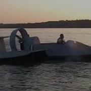 Universal Hovercraft UH 18SPW Hoverwing Flying Ground Effect Hovercraft