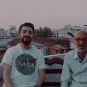 Tüm Sevdiklerimin Gözlerinden öperim