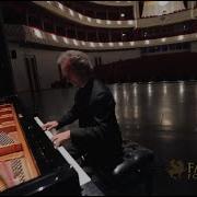 Maestro Shardad Rohani Performing DANCE OF SPRING From Tehran Farhang Performances