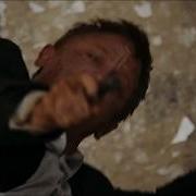 QUANTUM OF SOLACE Chase Across The Rooftops Of Siena
