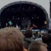 CSS Pretend That We Re Dead Live At Glastonbury 2007