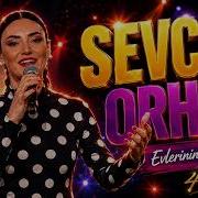 Sevcan Orhan Evlerinin Önü Yonca Yükselen Kalp Ritimleri