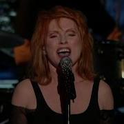 Blondie Perform Call Me At The 2006 Rock Roll Hall Of Fame Induction Ceremony
