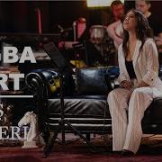 Tuğba Yurt Kış Gülleri Akustik Canlı Performans