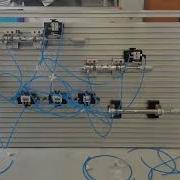Continuous Operation Of Pneumatic Cylinders In A Pure Pneumatic Circuit