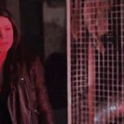 Orphan Black Sarah And Helena In The Season 1 Finale