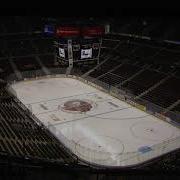 Blinding Lights By The Weeknd But It S Played In An Empty Arena