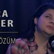 Esra Sezer İki Gözüm Akustikkafası
