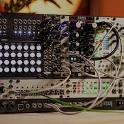 The Self Playing FUNKY Bass Patch Mini Modular Patch Walkthrough
